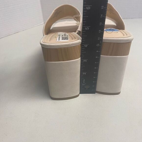 JESSICA SIMPSON JS-Charlete Platform Sandals 9M Cream No Box New With Defect - Picture 6 of 14
